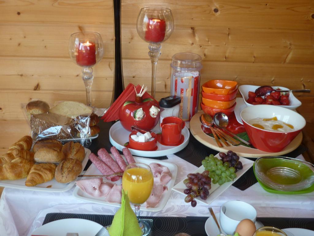 Tonnie'S Bed And Breakfast แคร์คาเดอ ภายนอก รูปภาพ
